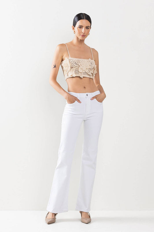 HIGH RISE SLIM BOOTCUT JEANS IN WHITE